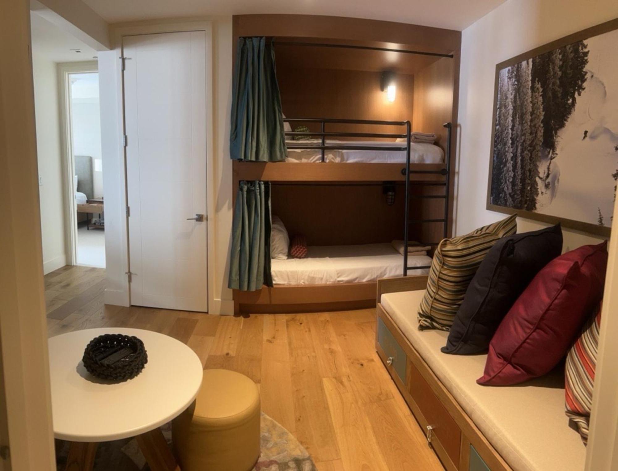 Lift Park City Bagian luar foto